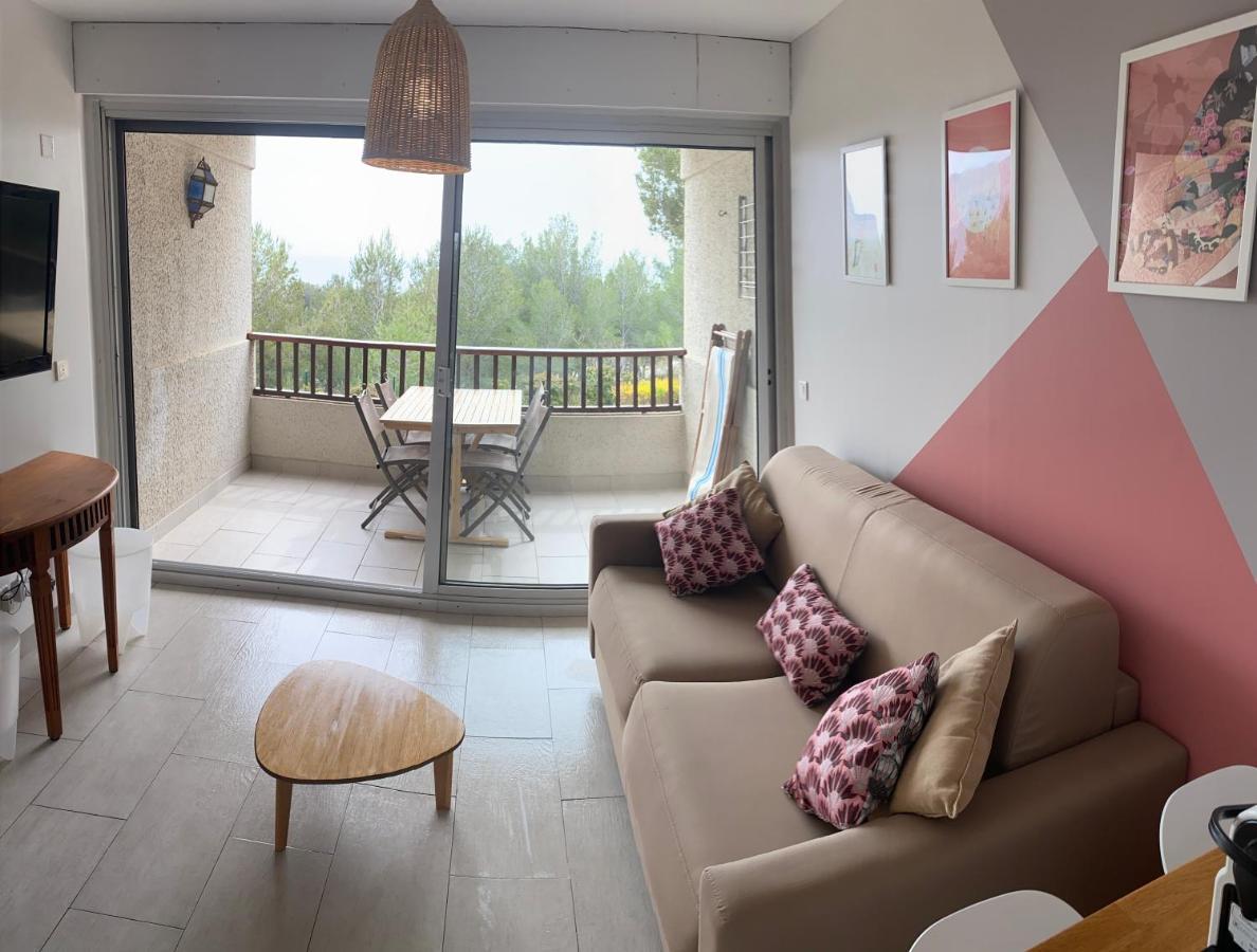 La Piscine K6&You Cassis Luaran gambar